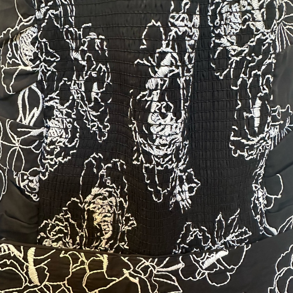 White House Black Market Floral Embroidered Black and White Strapless Peplum Top - Picture 4 of 4